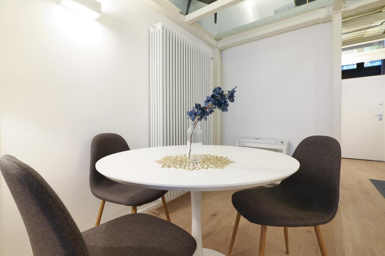 Primopiano - Aragona Flats Apartment Milan Luaran gambar