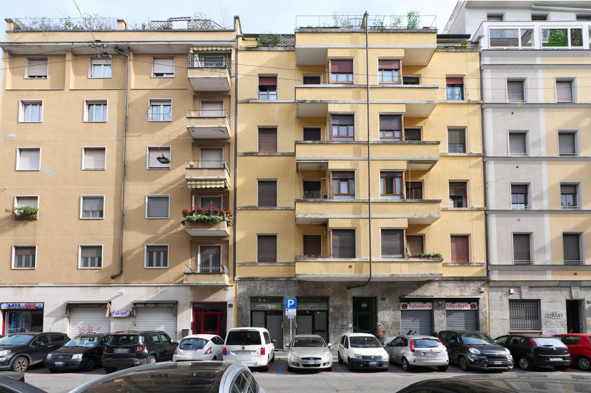 Primopiano - Aragona Flats Apartment Milan Luaran gambar
